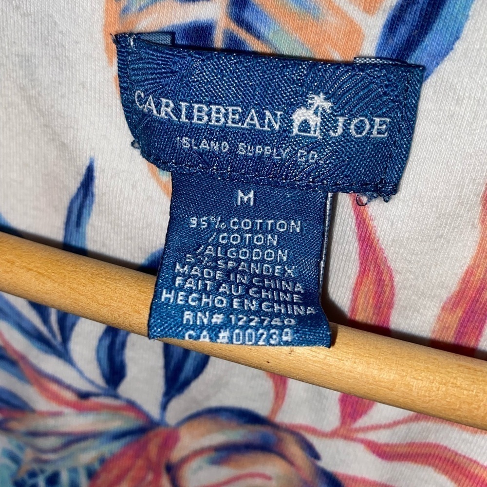 Caribbean Joe Tropical Leaf V-neck Short Sleeve Shirt, Vacation - Picture 6 of 7